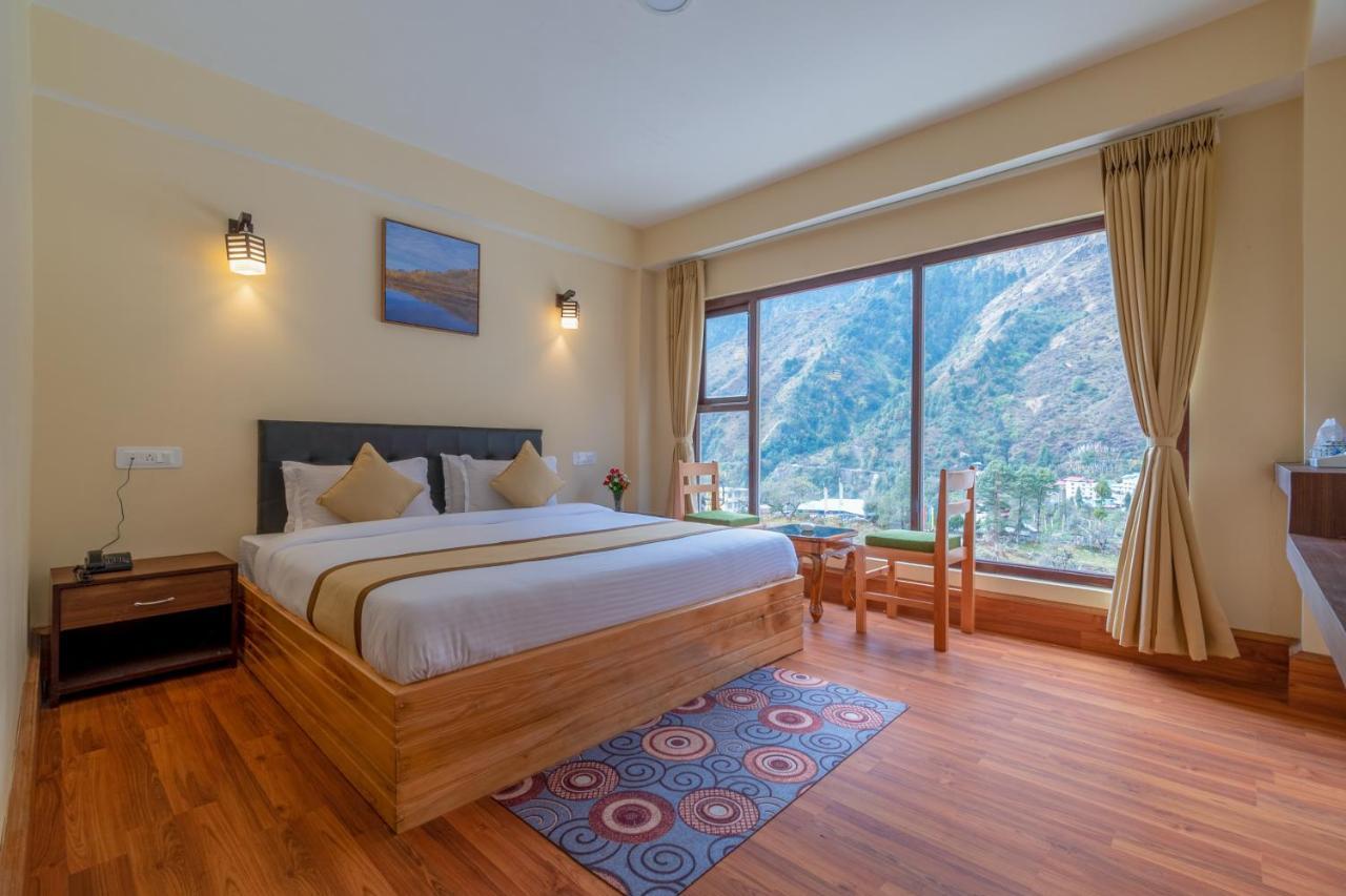 Magellan'S The Golden Bridge Hotel Lachung Exterior photo